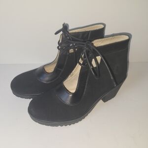 Fly London Black Lace-Up Mid-Heel Boots